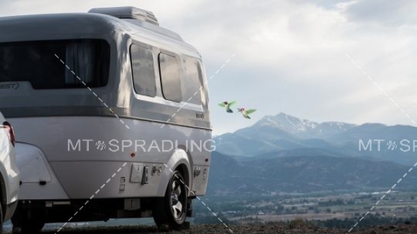 The New Nest by Airstream｜清風房車