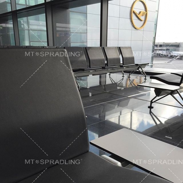 Frankfurt Airport | 法蘭克福機(jī)場(chǎng)候機(jī)椅